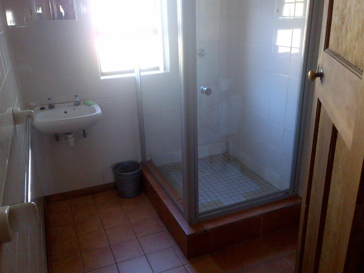 Gansbaai Lodge&Backpackers Exterior foto